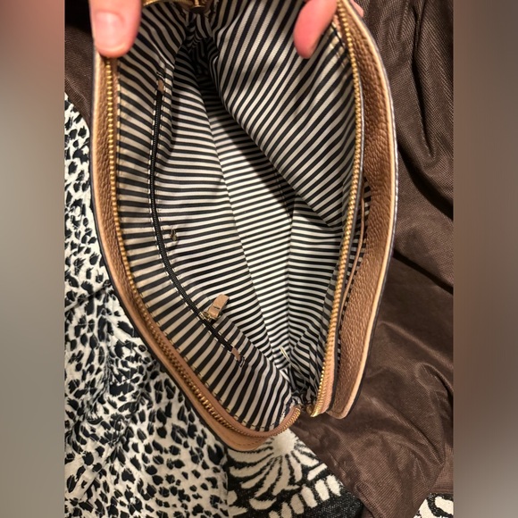 Pre-loved Kate Spade camel shoulder bag - Picture 5 of 6